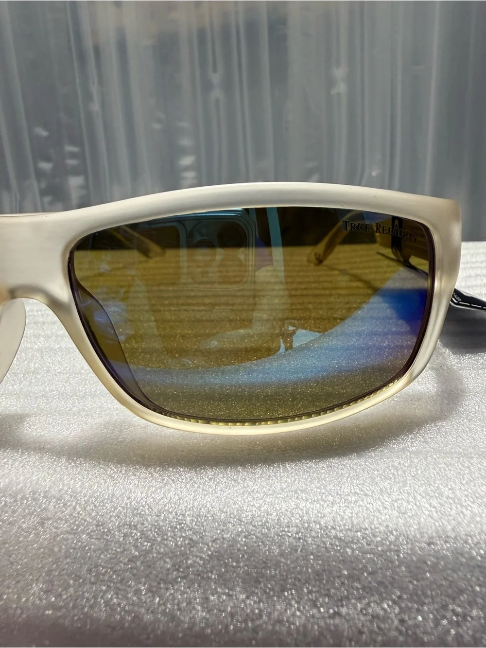 True Religion Men’s Sport Wrap Sunglasses Clear-Off White Blue Mirror-NWT